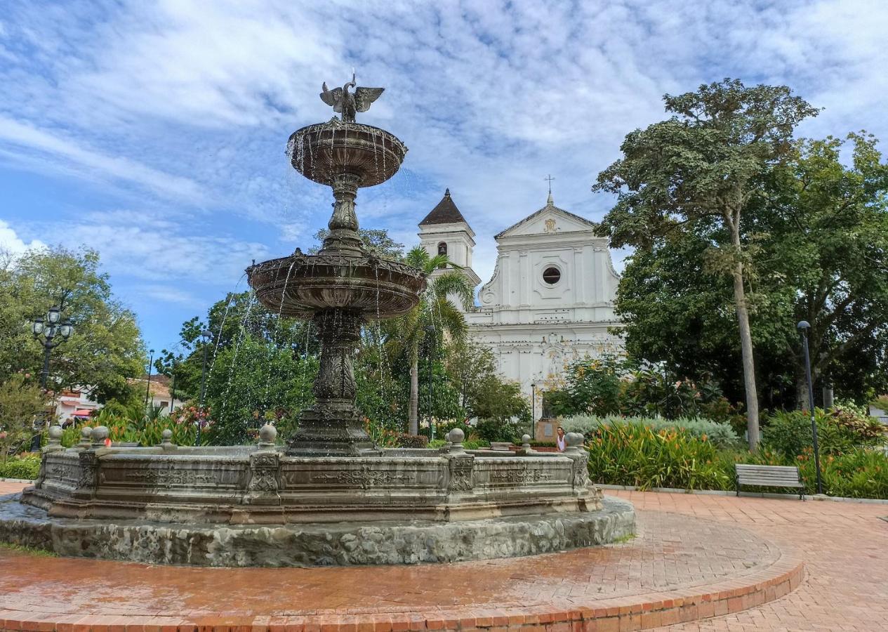 Hotel Casa De Verano - Solo Adultos - Santa Fe de Antioquia Bagian luar foto